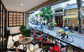 San Boutique Hotel & Travel